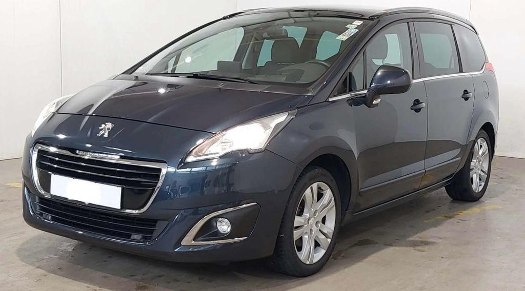 Peugeot 5008 138.000 km 10.980 &euro; Giesen 31180