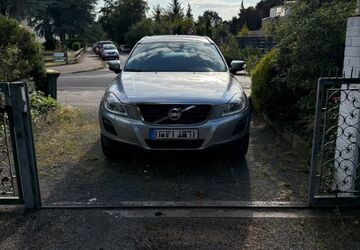 Volvo XC60 240.000 km 9.990 &euro; Hannover 30459