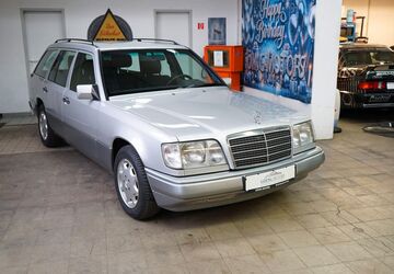 Mercedes-Benz E 220 158.025 km 18.880 &euro; Hannover 30177