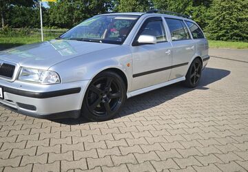 Skoda Octavia 243.587 km 4.400 &euro; Hannover 30419