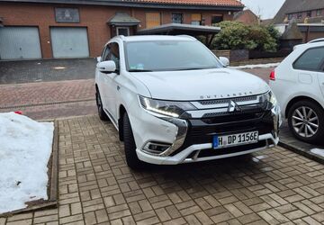 Mitsubishi Outlander 108.000 km 17.400 &euro; Burgwedel 30938