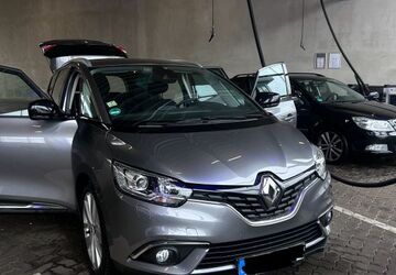 Renault Grand Scenic 95.500 km 13.990 &euro; Hildesheim 31139