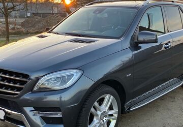 Mercedes-Benz ML 350 251.000 km 19.750 &euro; Burgdorf 31303