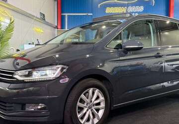 VW Touran 83.510 km 19.680 &euro; Garbsen 30827