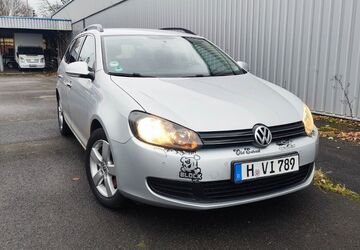 VW Golf 210.111 km 5.100 &euro; Hannover 30539