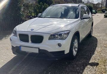 BMW X1 201.000 km 8.100 &euro; Garbsen 30827
