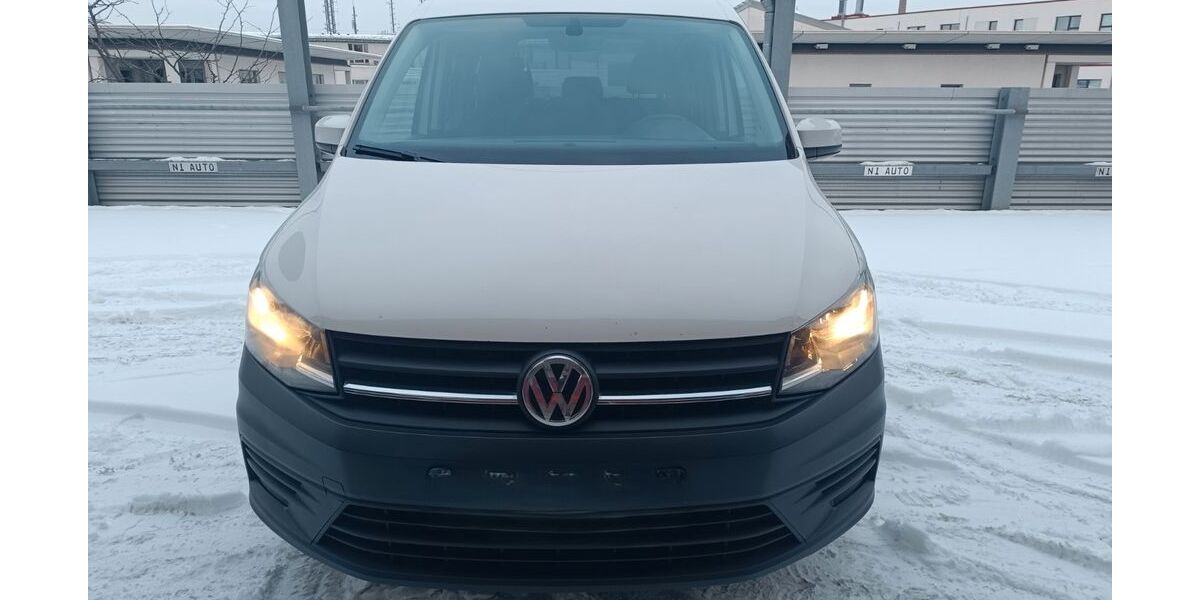 VW Caddy 417.169 km 8.599 &euro; Hannover 30419