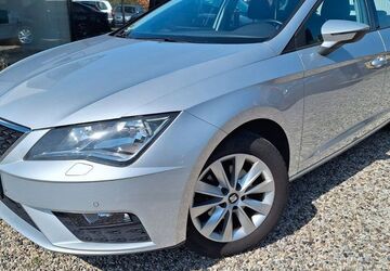 Seat Leon 92.000 km 9.990 &euro; Springe 31832