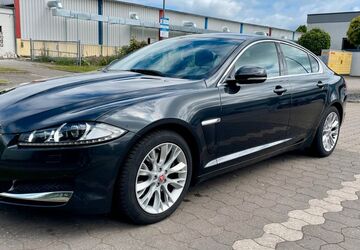 Jaguar XF 142.000 km 9.990 &euro; Garbsen 30827