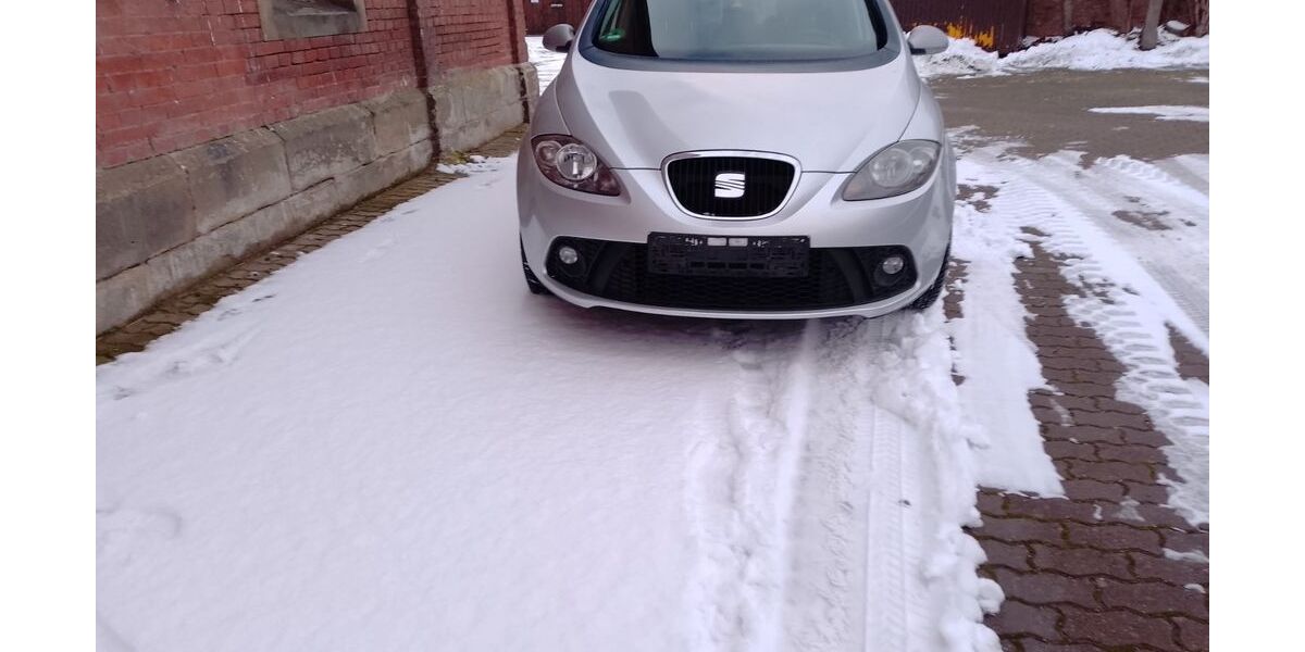 Seat Altea 176.000 km 3.299 &euro; Pattensen 30982