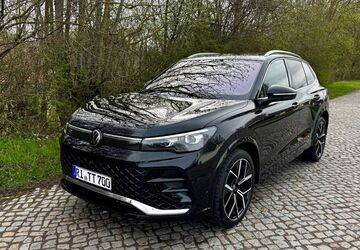 VW Tiguan 49.500 km 39.500 &euro; Lauenau 31867