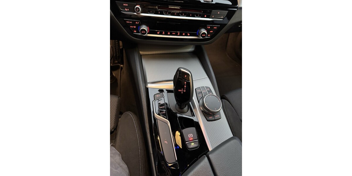 BMW 530d 151.000 km 28.500 &euro; Hannover 30159