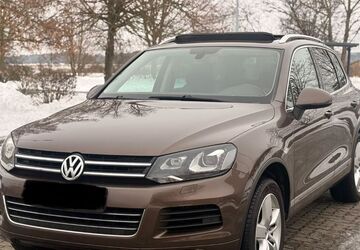 VW Touareg 263.383 km 11.990 &euro; Neustadt 31535