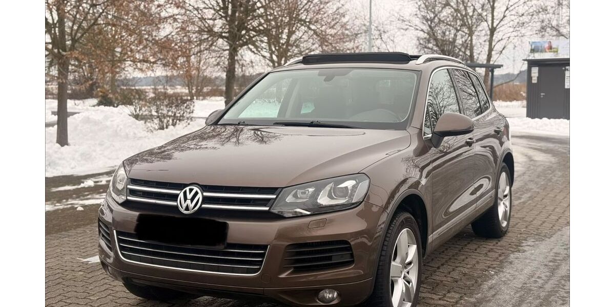 VW Touareg 263.383 km 11.990 &euro; Neustadt 31535