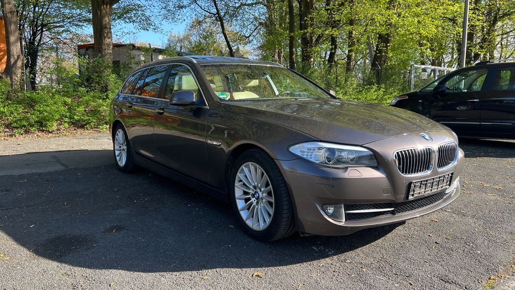 BMW 520 215.000 km 7.900 &euro; Hannover 30657