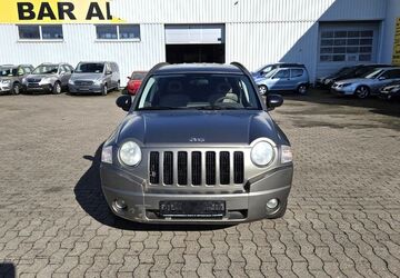 Jeep Compass 176.000 km 1.950 &euro; Garbsen/ Hannover 30827