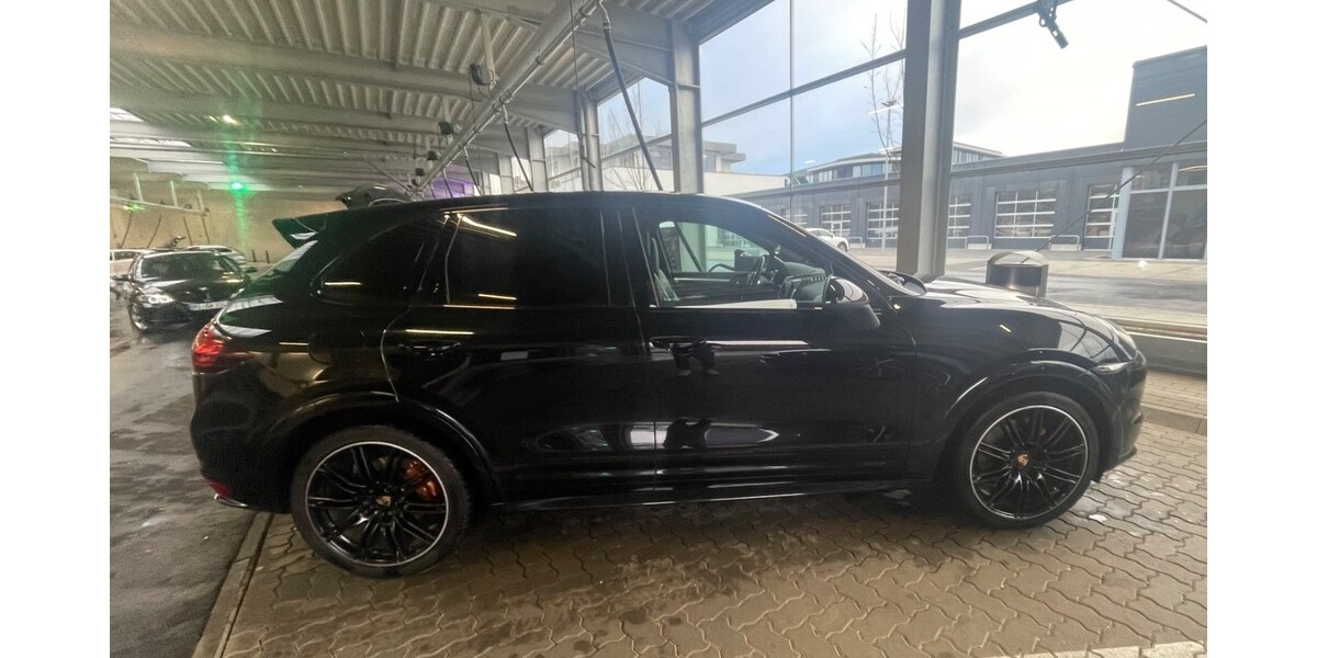 Porsche Cayenne 150.000 km 28.000 &euro; Hildesheim 31134