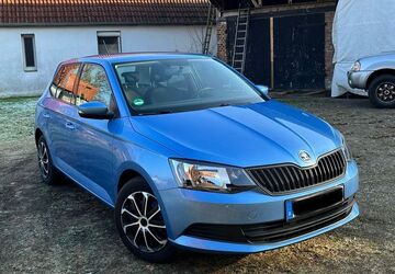 Skoda Fabia 92.500 km 8.200 &euro; Neustadt am Rübenberge 31535