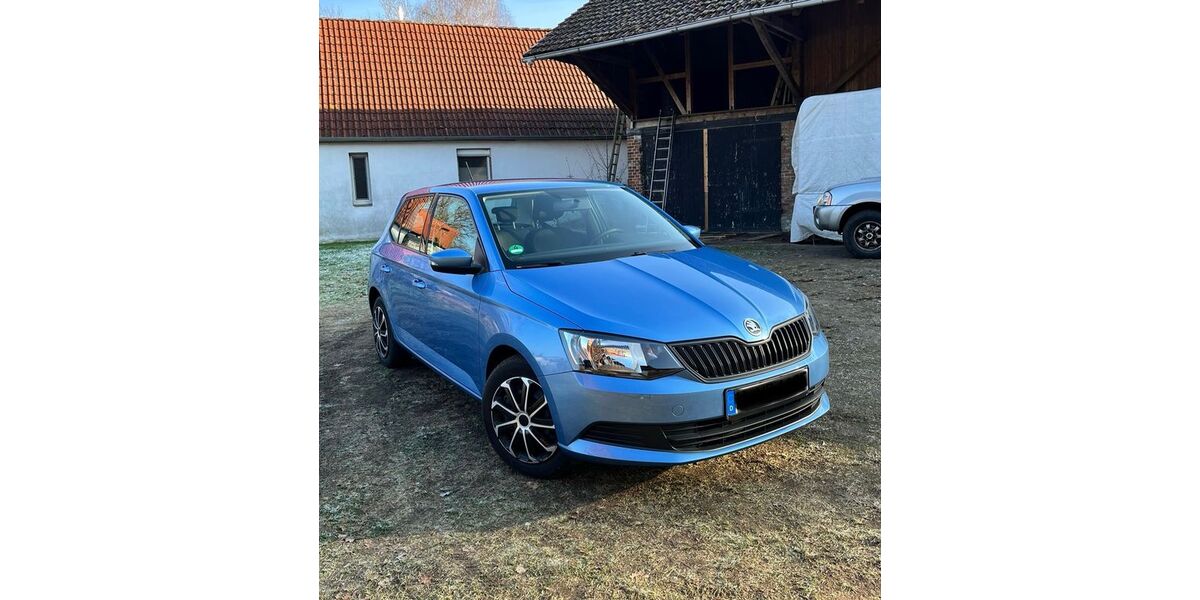 Skoda Fabia 92.500 km 8.200 &euro; Neustadt am Rübenberge 31535