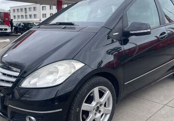 Mercedes-Benz A 200 148.342 km 4.999 &euro; Hannover 30629