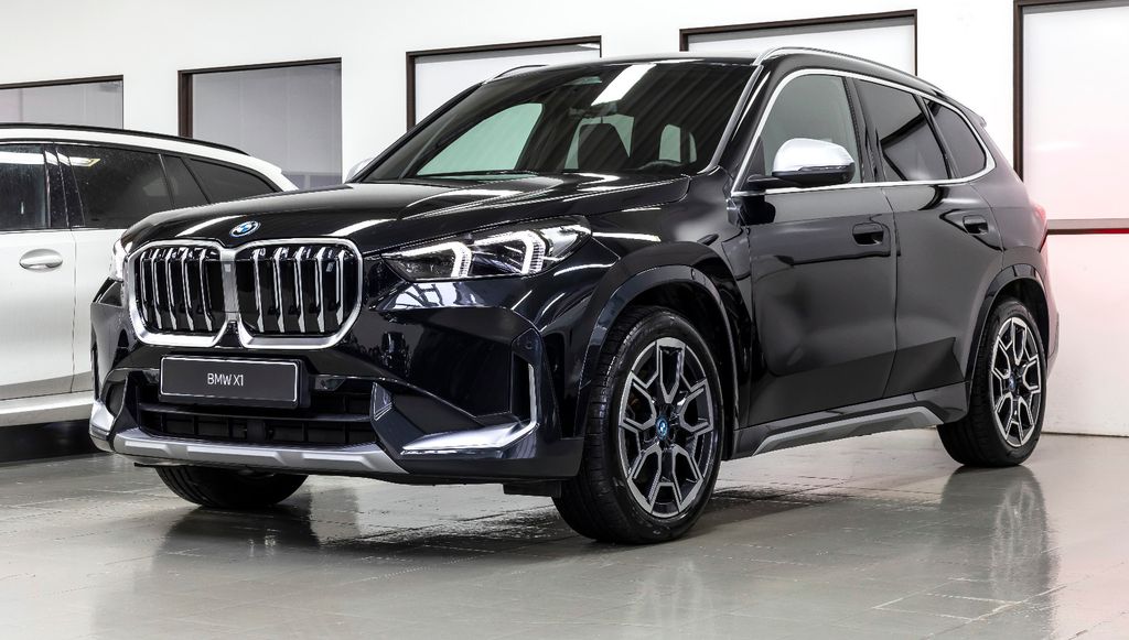 BMW iX1 21.450 km 39.900 &euro; Hannover 30177