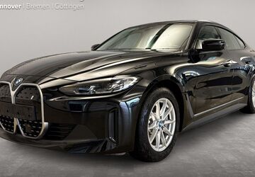 BMW i4 13.637 km 32.502 &euro; Hannover 30539