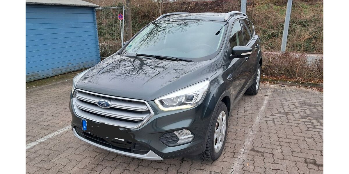 Ford Kuga 96.000 km 12.500 &euro; Gehrden 30989