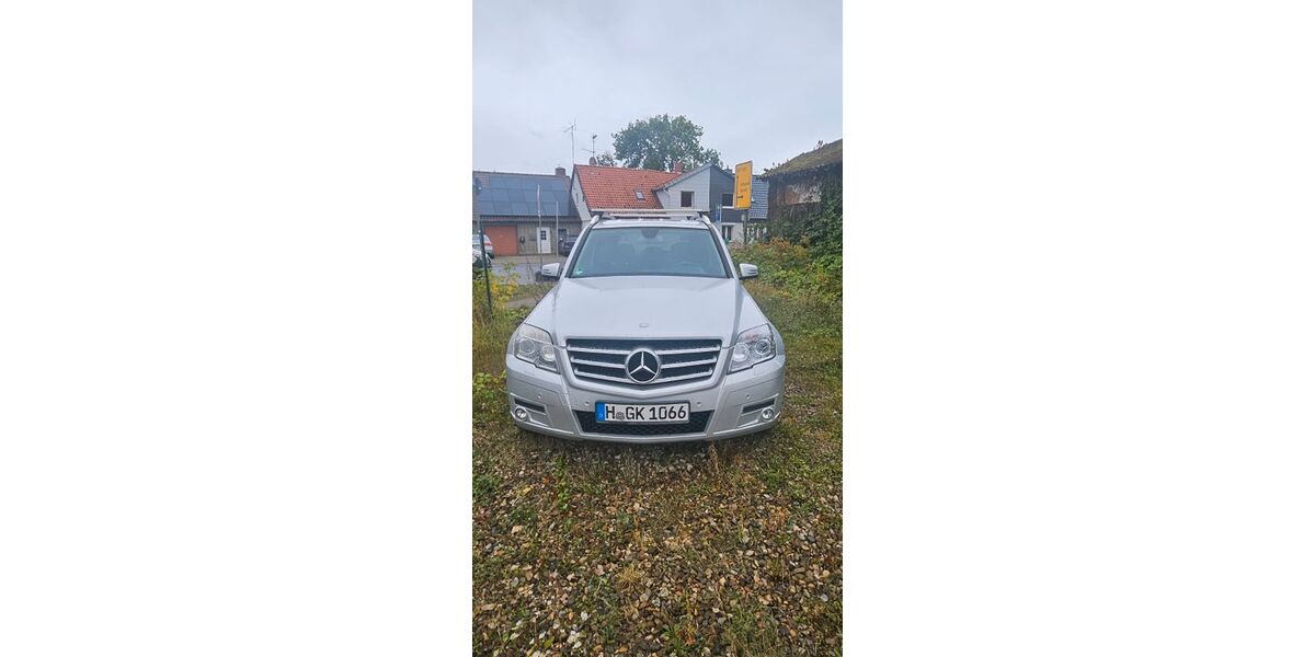 Mercedes-Benz GLK 350 288.000 km 4.400 &euro; Springe 31832