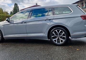 VW Passat Variant 241.227 km 15.977 &euro; Langenhagen 30853