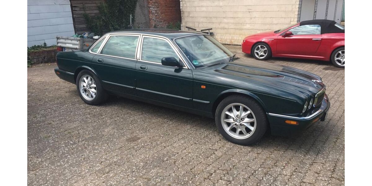 Jaguar XJ8 215.000 km 11.400 &euro; Wunstorf 31515