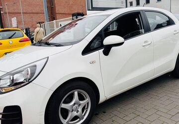 Kia Rio 142.000 km 4.950 &euro; Hannover 30455