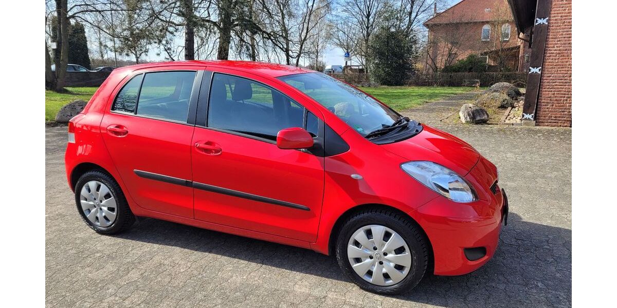 Toyota Yaris 60.291 km 5.000 &euro; Isernhagen 30916