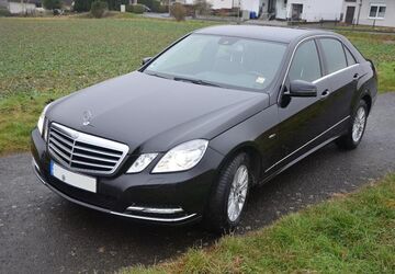 Mercedes-Benz E 300 276.000 km 8.600 &euro; Hannover 30659