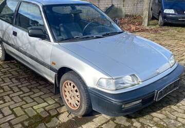 Honda Civic 122.000 km 1.800 &euro; Hildesheim 31137