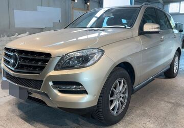 Mercedes-Benz ML 350 83.000 km 25.980 &euro; Laatzen 30880