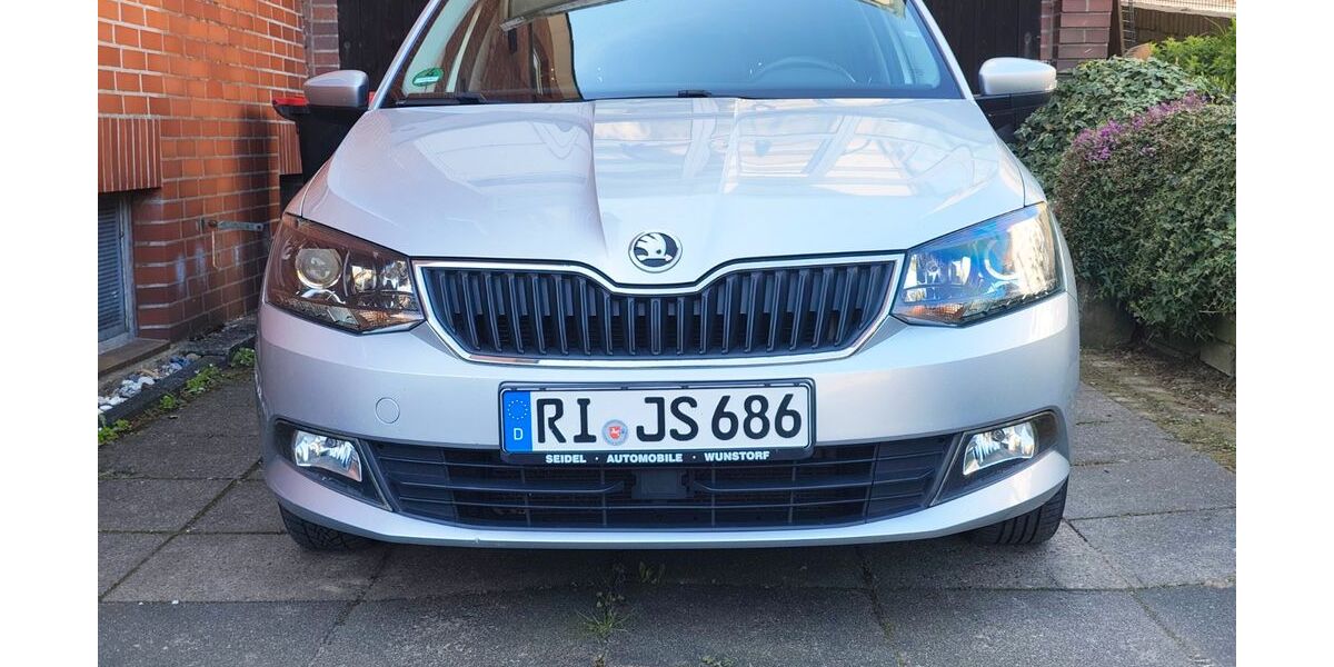 Skoda Fabia 99.700 km 8.400 &euro; Beckedorf 31699