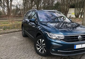 VW Tiguan 85.000 km 23.600 &euro; Hannover 30519