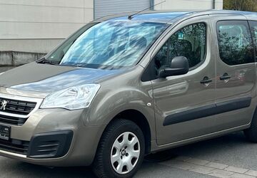 Peugeot Partner Tepee 125.664 km 4.490 &euro; Hannover 30453