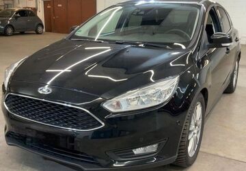 Ford Focus 99.000 km 9.990 &euro; Wunstorf 31515