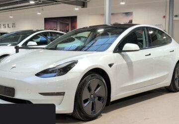 Tesla Model 3 54.793 km 32.100 &euro; Hannover 30519