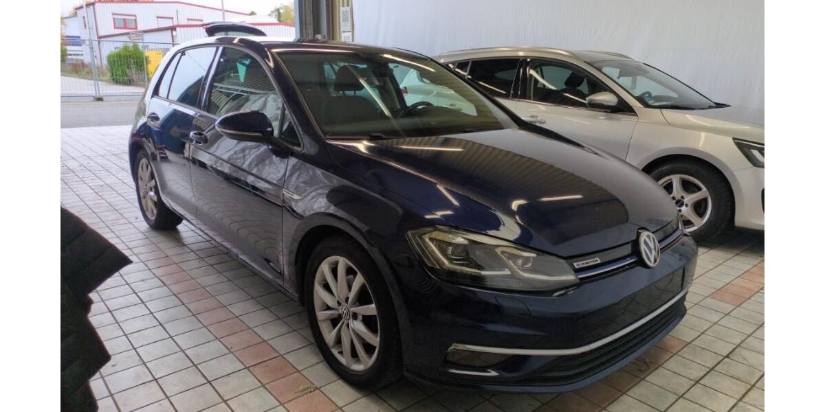 VW Golf 133.970 km 15.980 &euro; Giesen 31180