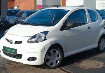 Toyota Aygo (X) 207.000 km 1.990 &euro; Springe 31832