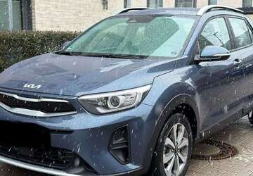 Kia Stonic 30.000 km 16.999 &euro; Hannover 30179