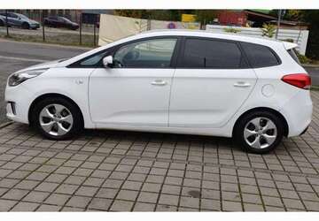 Kia Carens 211.911 km 4.999 &euro; Döhren (Hannover) 30519
