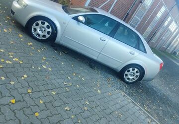 Audi A4 304.000 km 2.900 &euro; Hannover 30453