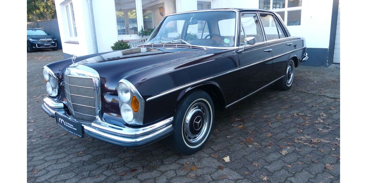 Mercedes-Benz 250 123.456 km 16.990 &euro; Hannover 30657