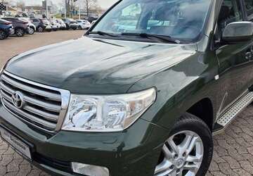 Toyota Land Cruiser 318.320 km 24.990 &euro; Hildesheim 31137