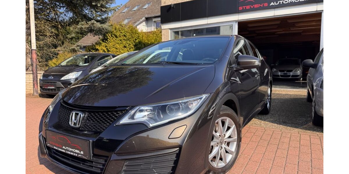 Honda Civic 111.000 km 8.999 &euro; Seelze 30926