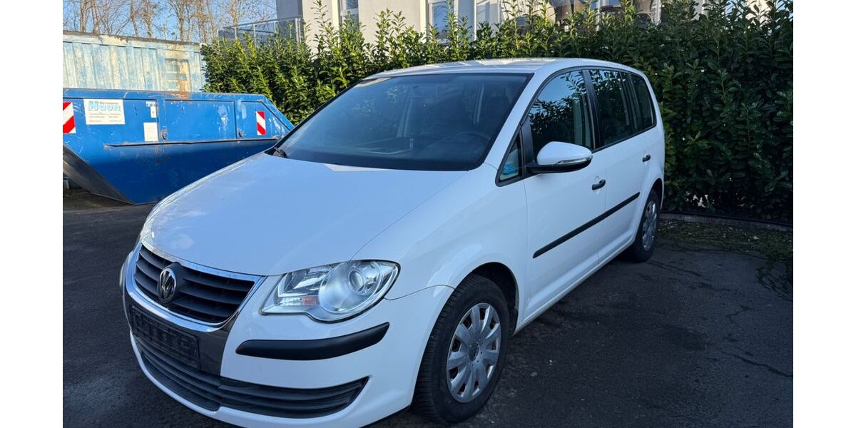 VW Touran 205.000 km 4.850 &euro; Burgdorf 31303