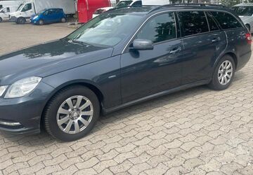 Mercedes-Benz E 220 279.000 km 5.990 &euro; Hannover 30163